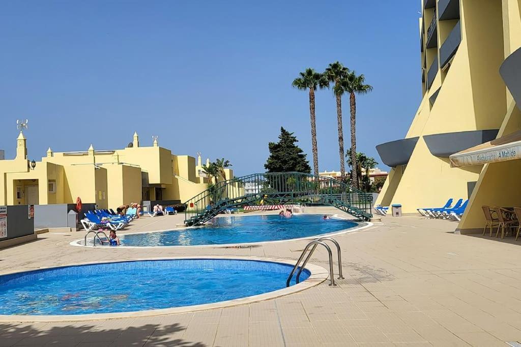 Lagos-Piscine Et Mer- Condominio Do Mar Esterno foto